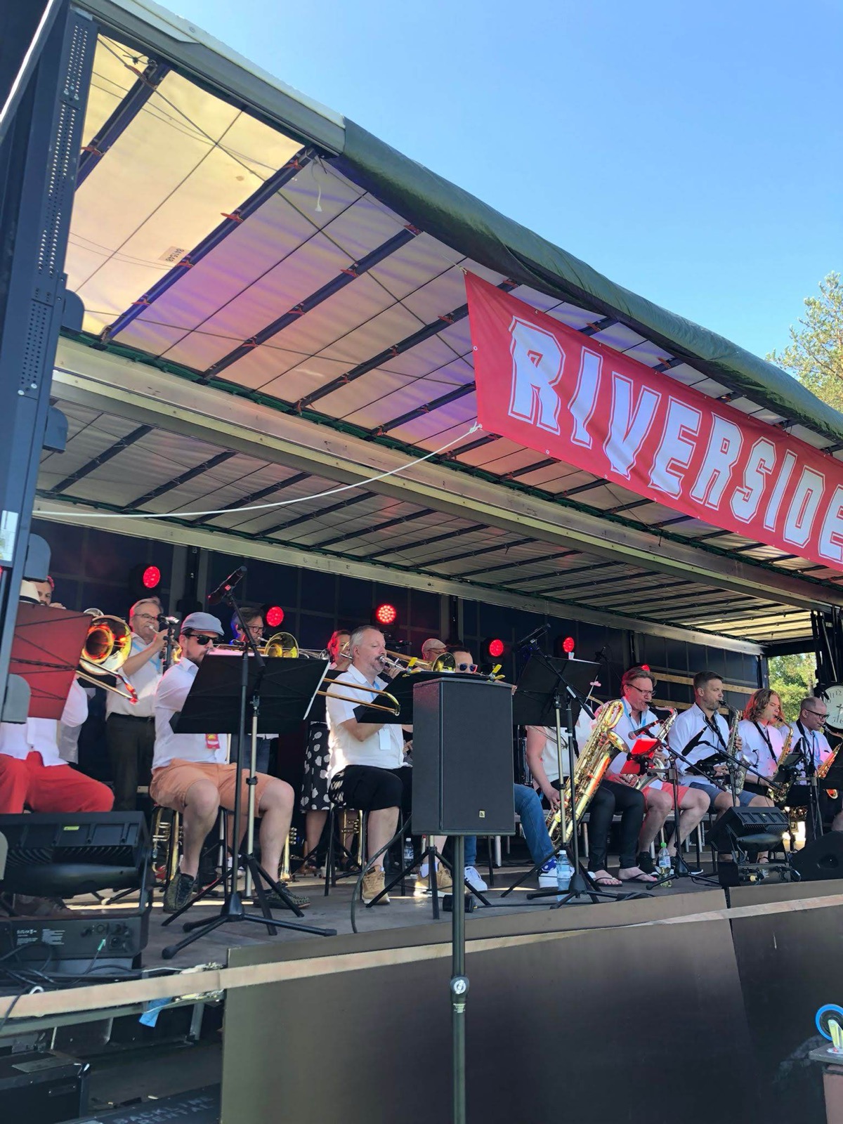 Riverside Festival